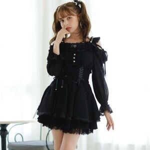 Liz Lisa Off-Shoulder Chiffon Set-Up